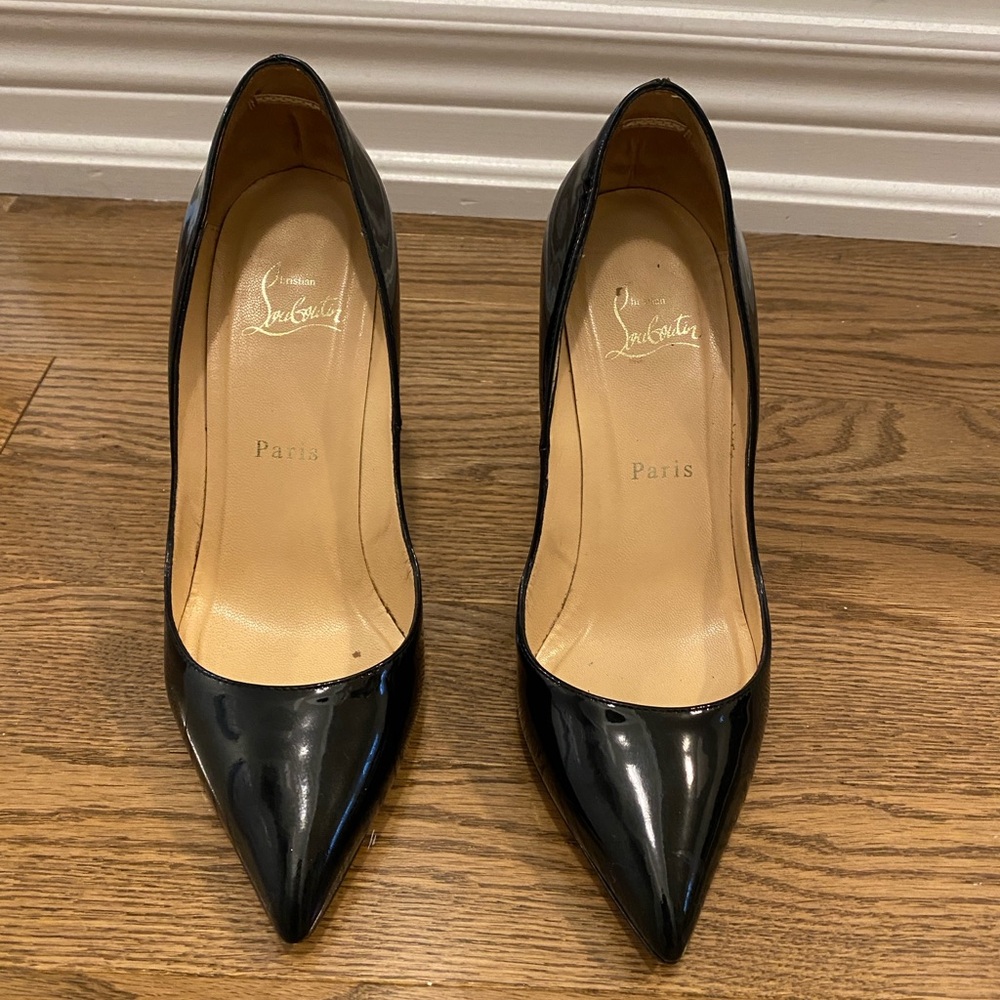 Christian Louboutin Pigalle 100 Black Patent Leather in size 37.
